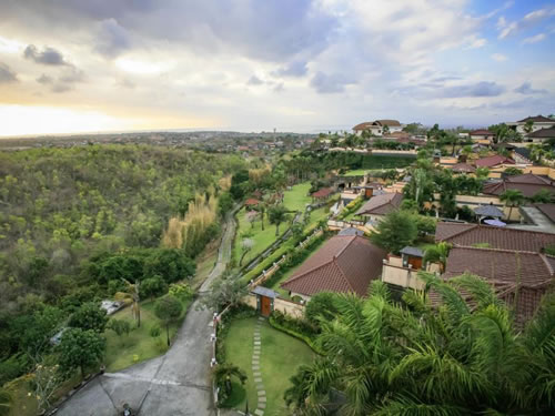The Beverly Hills Bali – A Luxury Villas & Spa